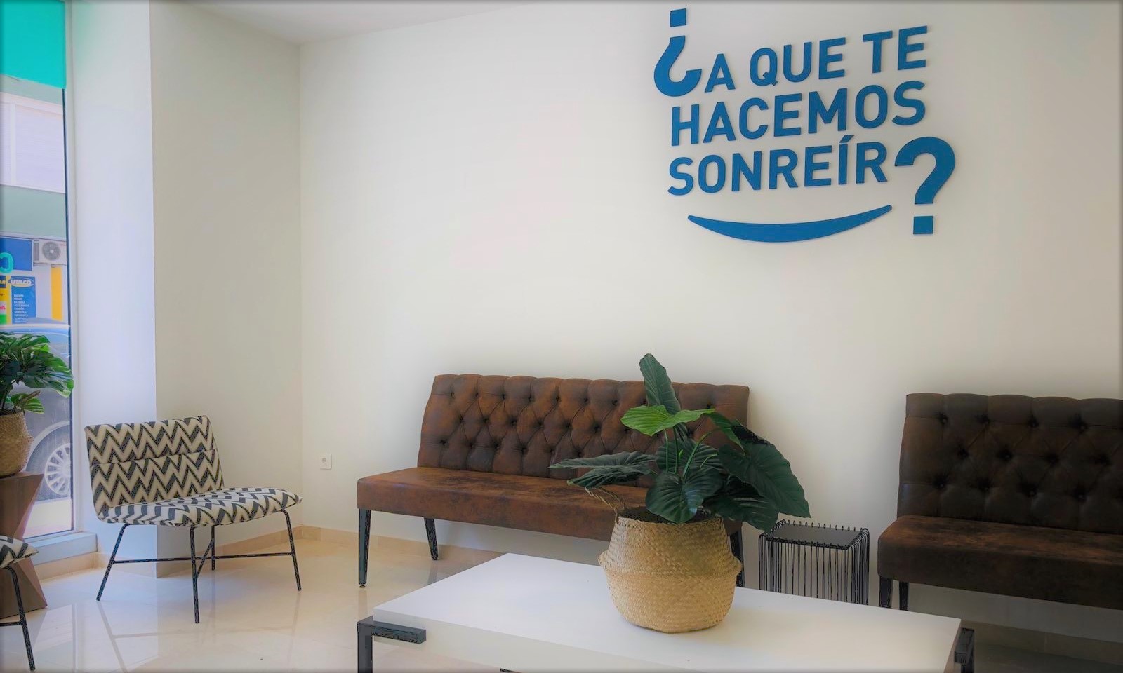 Interior de la nueva clínica ASISA Dental en Sevilla