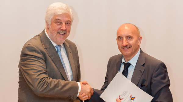 Convenio con la Sociedad Española de Cardiología 